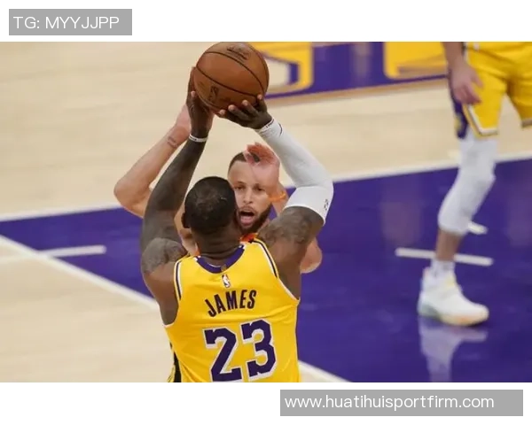 奥尼尔谈锐步与库里团队的对话曾穿奥尼尔球鞋的故事