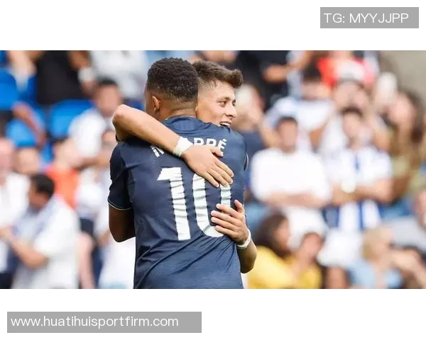 居莱尔助攻数据惊人九成投喂姆巴佩展现默契配合 居莱尔助攻数据惊人九成投喂姆巴佩展现默契配合